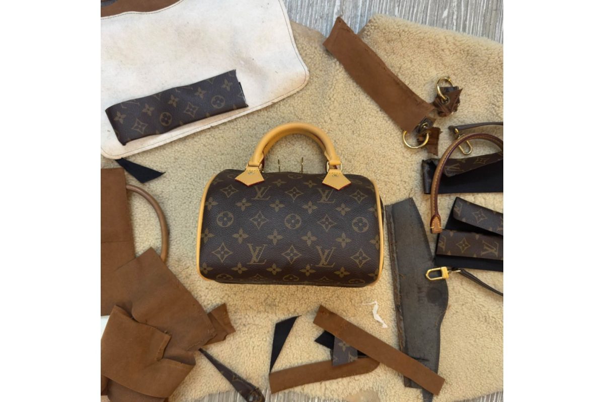 Túi Speedy làm lại từ túi canvas monogram cũ, quai da vachetta mới
